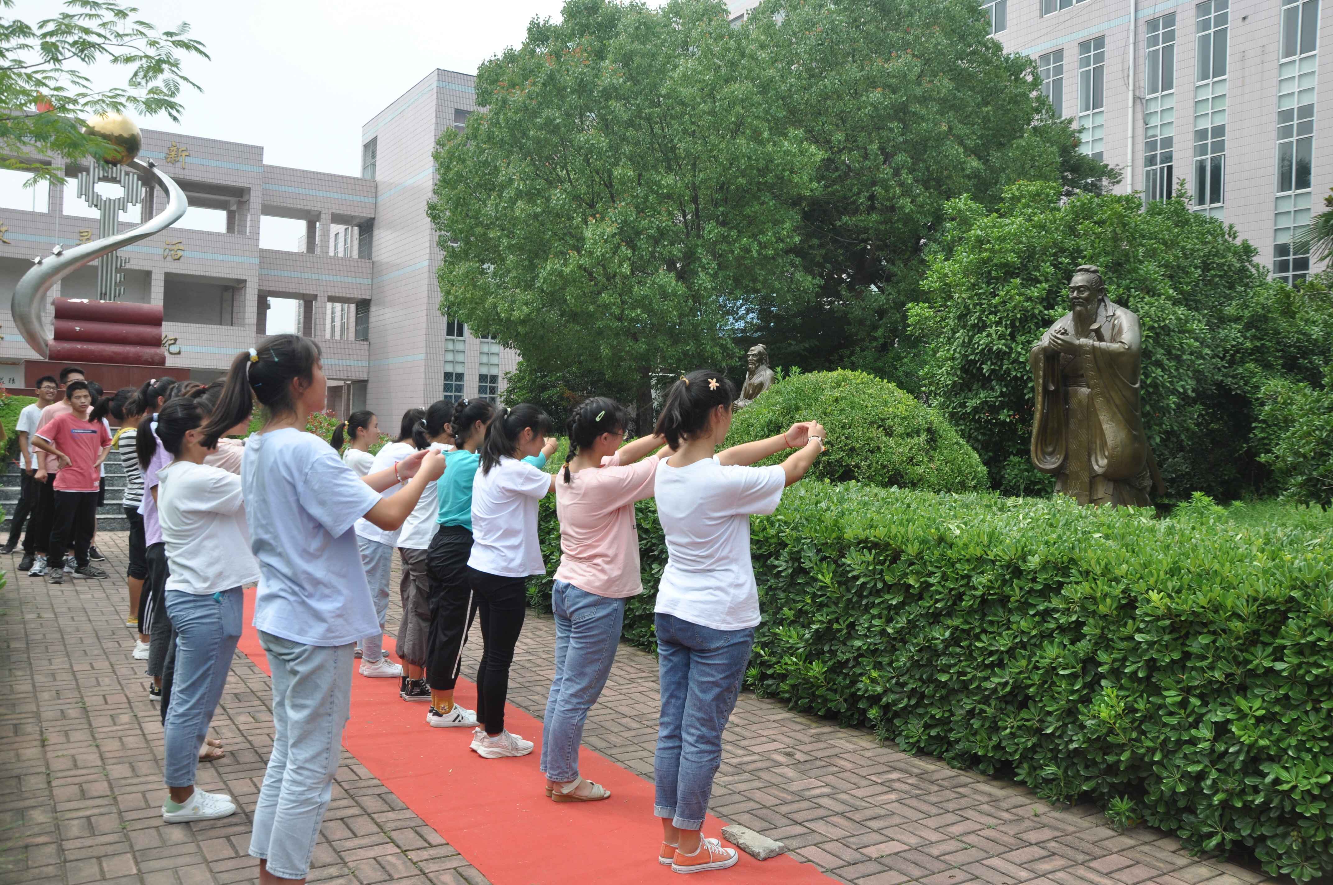 睢宁李集中学图片